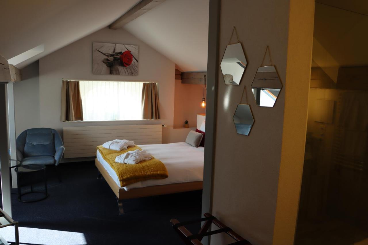 La Clef D'Or Auberge Communale Bursinel Ngoại thất bức ảnh