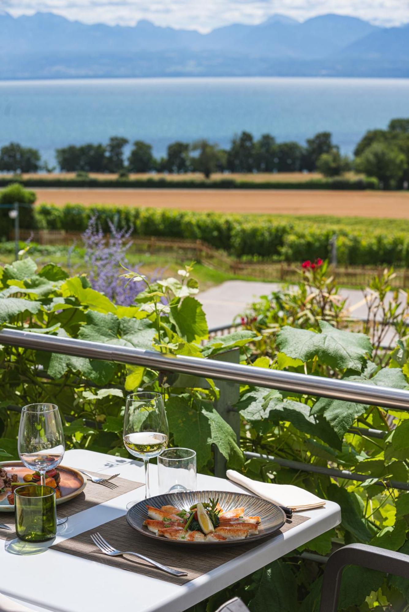 La Clef D'Or Auberge Communale Bursinel Ngoại thất bức ảnh